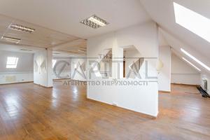комерційна за адресою Степана Бандери просп. (Московський), 30