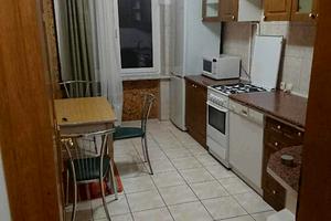 квартира за адресою Родини Крушельницьких вул., 7