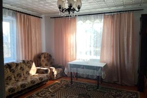 дом по адресу Шкільна