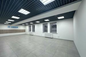 комерційна за адресою Малиновського вул., 26