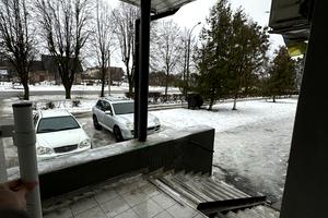 комерційна за адресою Володимирська вул., 103