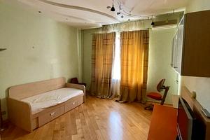 квартира по адресу Черноморская ул., 1