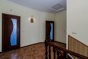 будинок за адресою с. Крихівці, Аматорська вул.