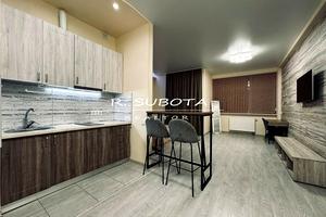 квартира за адресою Володимира Моссаковського вул. (Клари Цеткін), 7