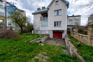 дом по адресу Мира ул., 24