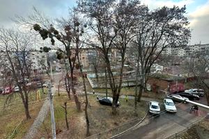 квартира за адресою Солом'янська вул. (Толстого), 76