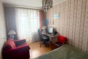 квартира за адресою Зарічанська вул., 38