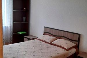 квартира за адресою Залізнична, 5