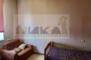 дом по адресу Михаила Грушевского ул. (Ульянова)