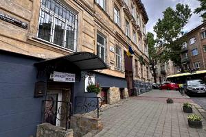 комерційна за адресою Шептицьких вул., 16