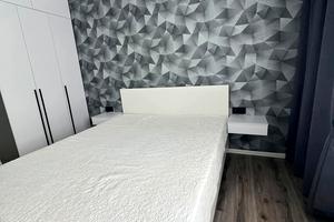 квартира за адресою Довженка вул., 24