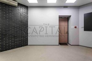 комерційна за адресою Лютеранська вул., 21/12