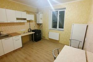 квартира за адресою Михайла Лушпи просп., 5