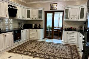 будинок за адресою Івана Франка вул.