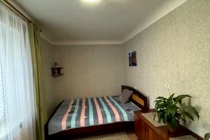 квартира за адресою Богдана Хмельницького просп. (Героїв Сталінграда), 20