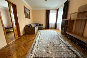 квартира за адресою Дмитра Донцова вул., 6