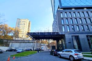 коммерческая по адресу Василия Стуса ул., 35