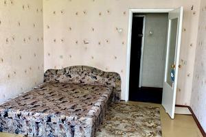 квартира по адресу Ревуцкого ул., 17-Б
