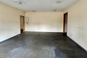 комерційна за адресою Автопаркова вул., 7