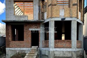будинок за адресою Харків, Науки просп. (Леніна), 65