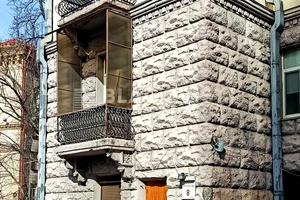 коммерческая по адресу Лютеранская ул., 8