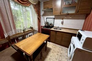 квартира по адресу Заречанская ул., 6/1
