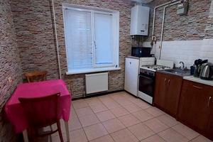 квартира за адресою Паркова вул. (Савчука), 7