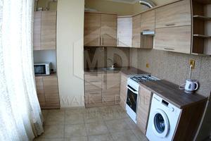 квартира за адресою Практичная, 3