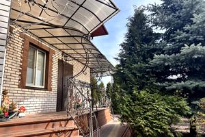 будинок за адресою Вишнева