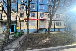 комерційна за адресою Новорічна вул., 73