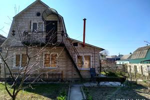 будинок за адресою Центральна, 8