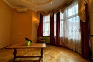 квартира за адресою Олекси Новаківського вул., 8