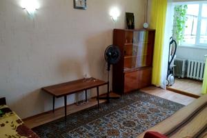 квартира за адресою Євгена Чикаленка вул., 76б
