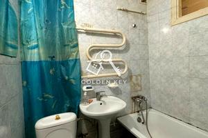 квартира за адресою Володимира Бизова вул. (Якіра), 32