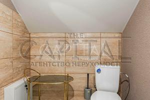 будинок за адресою Прилісна, 4А