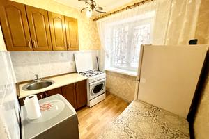квартира за адресою Олексія Вадатурського вул. (Маршала Малиновського), 61