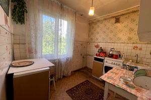 квартира за адресою Академіка Корольова вул., 68-А