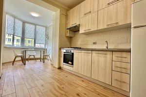квартира за адресою Зелена вул., 8