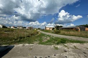 участок по адресу 