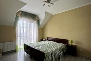 будинок за адресою Кобилянської вул., 27а