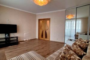 квартира за адресою Будівельників, 3