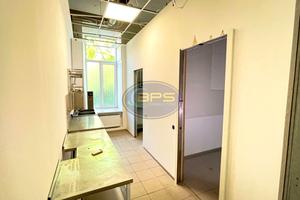 комерційна за адресою Жуковського, 36
