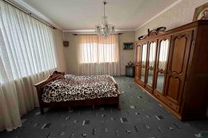 дом по адресу Андрея Первозванного ул. (Стахурського)