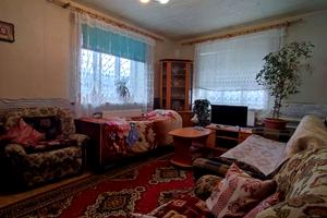 дом по адресу с. Чемужовка, Конституції, 37А