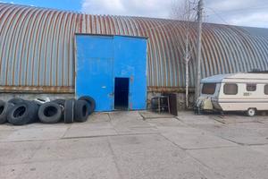 комерційна за адресою Радистів вул., 6