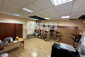 коммерческая по адресу Незалежності бульв. (50 років Жовтня), 55