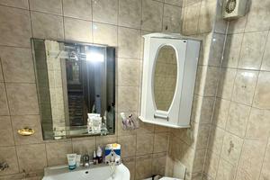 квартира за адресою Калинова вул., 64