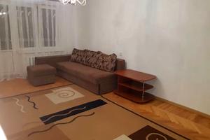 квартира за адресою Героїв просп., 45