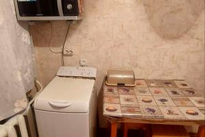 квартира за адресою Богдана Хмельницького просп. (Героїв Сталінграда), 12-А