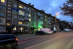 коммерческая по адресу Василия Симоненко ул., 6